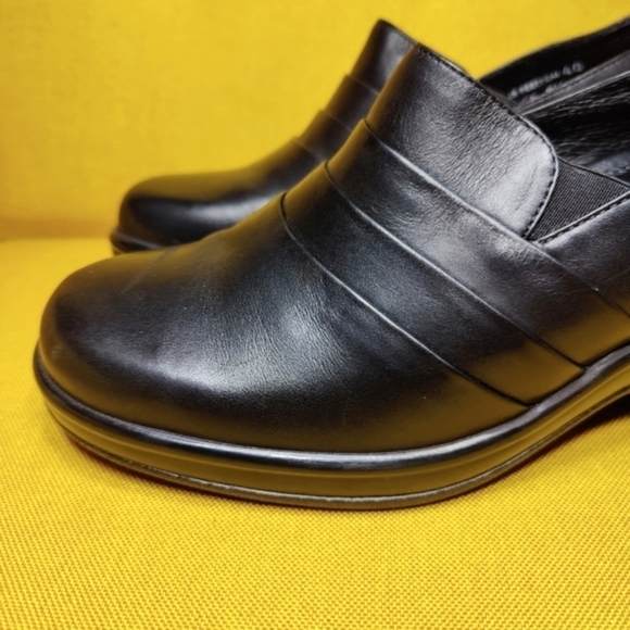 Dansko Aubrey Black Leather Pleated Slip On Heel Clogs Women's Shoes Size 9.5-10 - Picture 5 of 10
